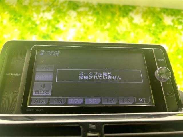 トヨタ iQ 1.0 100X 2シーター SDナビ/Bluetooth接続/ETC/EBD付ABS 東京都の詳細画像 その11
