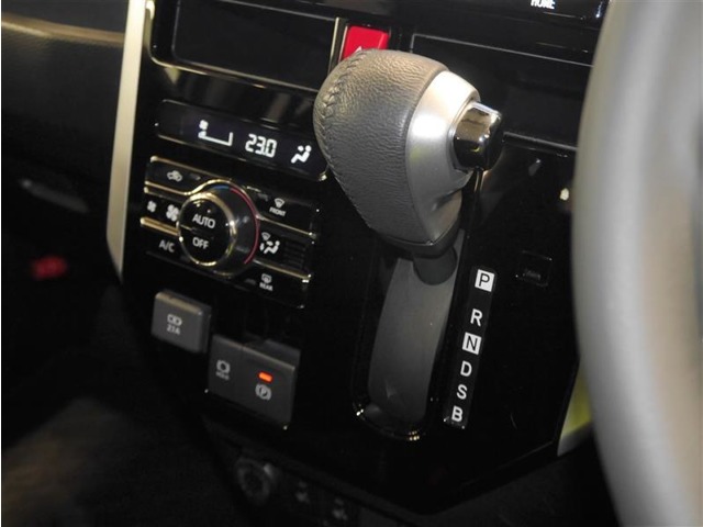 トヨタ ルーミー 1.0 カスタム G 4WD 衝突被害軽減ブレーキ・1オーナー車 北海道の詳細画像 その6