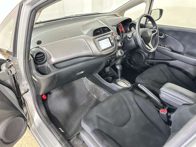 2011 Honda Fit – thumbnail 44