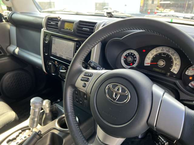 トヨタ FJクルーザー 4.0 ブラックカラーパッケージ 4WD リフトアップ 栃木県の詳細画像 その9