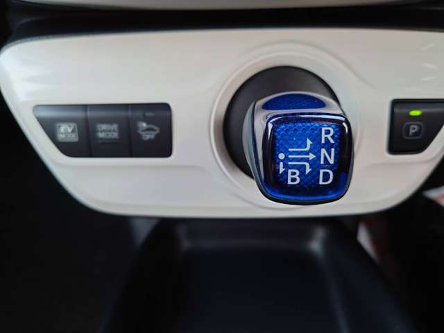 トヨタ プリウス 1.8 S ツーリングセレクション ナビ バックカメラ ETC ドライブレコーダー 佐賀県の詳細画像 その17