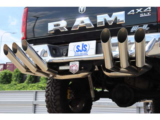 ダッジ ラムトラック 1500SLT クワッドキャブ4WD 走行証明書・リフトアップ・KMC/XDホイール 愛知県の詳細画像 その15