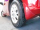 リヤタイヤの溝も十分残っております。タイヤサイズ１８５／６５Ｒ１５となっております。