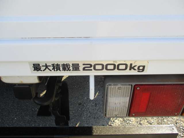 マツダ タイタン トラック 2トントラックセミAT 大阪府の詳細画像 その8