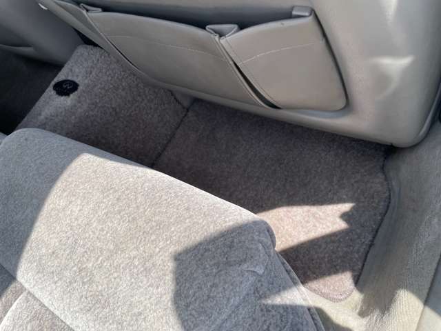 1993 Nissan Infiniti Q45 – thumbnail 28