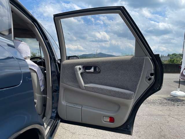1993 Nissan Infiniti Q45 – thumbnail 29