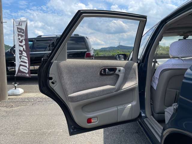 1993 Nissan Infiniti Q45 – thumbnail 34