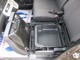 【助手席シートアンダーボックス】助手席シートの下には収納ボックスが搭載されています！