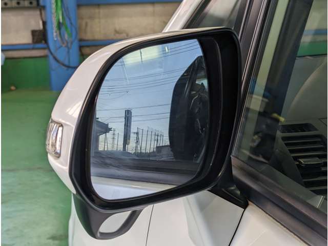 トヨタ ヴォクシー 2.0 ZS 両側電動ドア/バックカメラ/TV付ナビ 東京都の詳細画像 その20