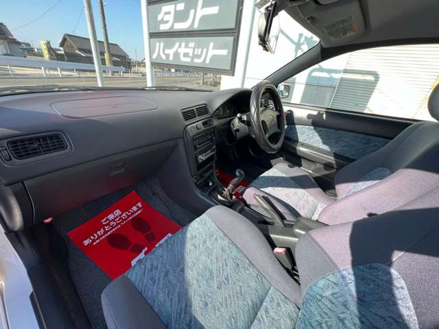 トヨタ カローラレビン 1.6 XZ 5速MT 岡山県の詳細画像 その12