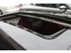 新車時メーカーオプションの電動スライディングルーフ付です。新車時メーカーオプション320万円相当付です。詳しくは弊社ホームページをご覧くださいませ。http://www.sunshine-m.co.jp