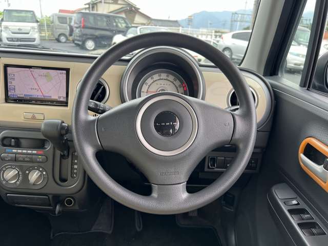 2010 Suzuki Alto Lapin – thumbnail 37