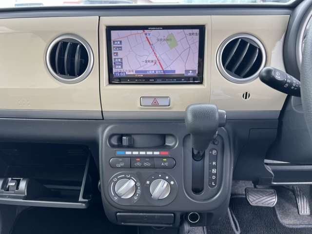 2010 Suzuki Alto Lapin – thumbnail 40