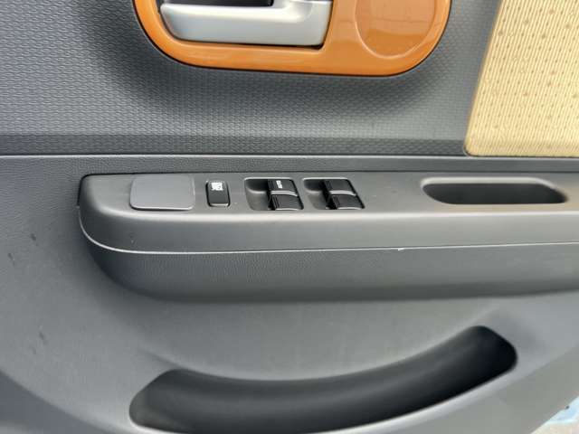 2010 Suzuki Alto Lapin – thumbnail 58