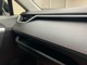 オフロードパッケージⅡ専用配色（ブラック）運転席オープントレイ＆助手席オープントレイが装備されております。