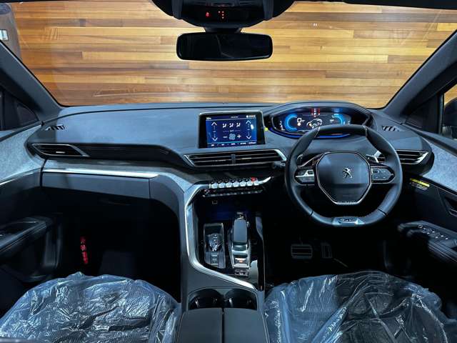 プジョー 3008 GT ハイブリッド4 4WD 当社デモカー 新車保証継承 サンルーフ 静岡県の詳細画像 その13