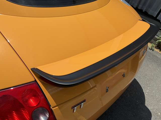 アウディ TT クーペ 3.2 クワトロ Sライン 4WD パパイヤオレンジ パドルシフト 大阪府の詳細画像 その10