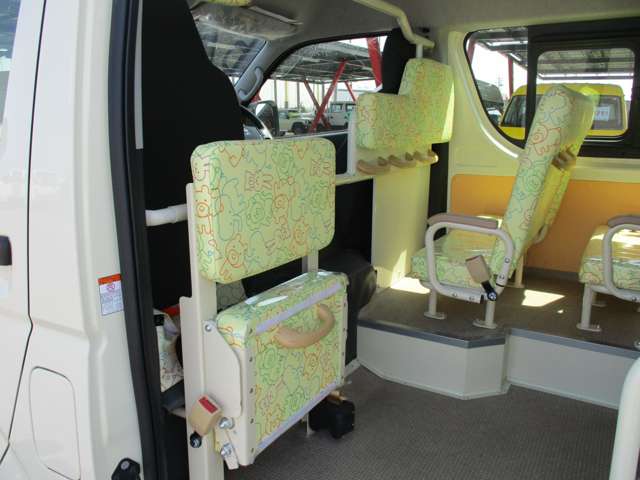 トヨタ ハイエースコミューター 幼児バス 3+25/1.5人乗り TSS付  愛知県の詳細画像 その17