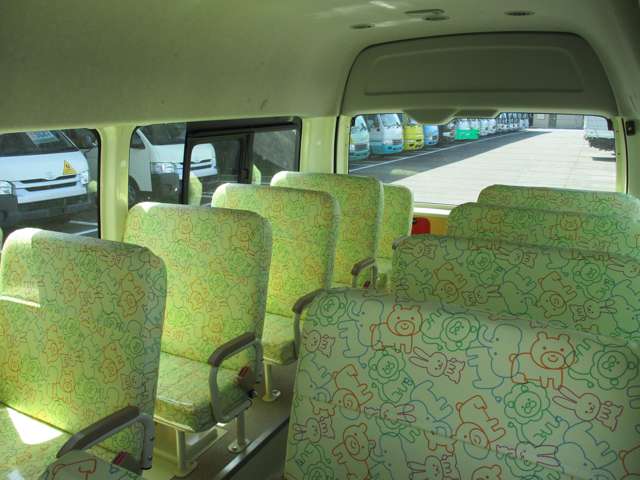 トヨタ ハイエースコミューター 幼児バス 3+25/1.5人乗り TSS付  愛知県の詳細画像 その18