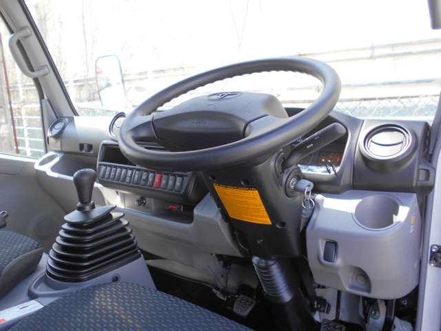 トヨタ ダイナ パワーゲート付き平ボディ 4WD フルジャストローロング 滋賀県の詳細画像 その18