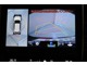 パノラミックビューモニターです。　車を真上から見たような映像をディスプレイに表示。　車両周辺の状況をリアルタイムで確認できます。