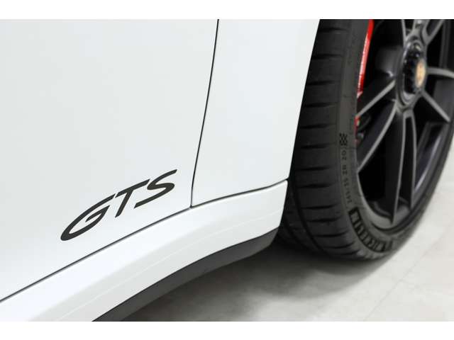 ポルシェ 911カブリオレ カレラ4 GTS PDK マットカーボンインテリア・BOSE 東京都の詳細画像 その10