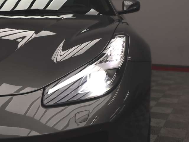 フェラーリ GTC4ルッソ 6.3 4WD ヒストリカルカラー リフター LEDステア 東京都の詳細画像 その19