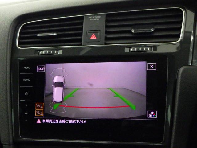 カラーバックモニター搭載しています。リアの映像がカラーで映し出されますので日々の駐車も安心安全です。