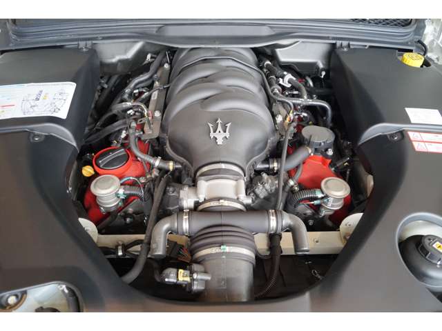 Ferrari製4.7L自然吸気（NA）V8エンジンを搭載　カリフォルニア・F430などにも搭載されたエンジンです。