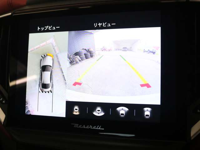 サラウンドビューカメラ:駐車時に車両の周囲360°の状況をモニター上に映し出し障害物を確認できるようにする機能です。