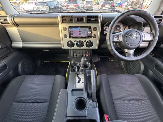 トヨタ FJクルーザー 4.0 オフロードパッケージ 4WD 1オーナー 禁煙車 ビルシュタイン足回り 千葉県の詳細画像 その2