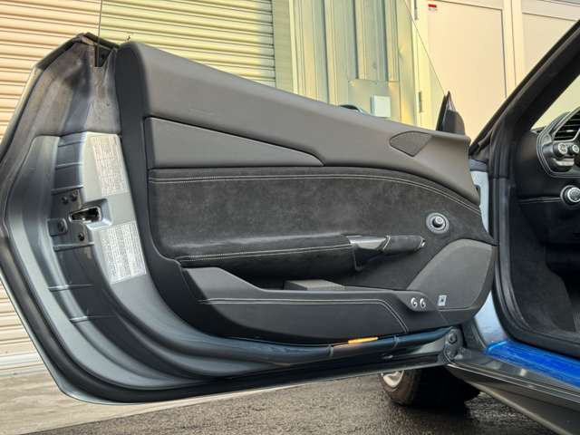 フェラーリ 488スパイダー F1 DCT D車 内装マットカーボン リフター JBL 神奈川県の詳細画像 その20