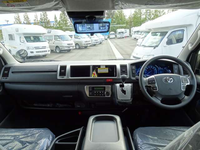 トヨタ ハイエース FOCS DS-Lスタイル レザーシート パワスラ LEDヘッドライト 新潟県の詳細画像 その17