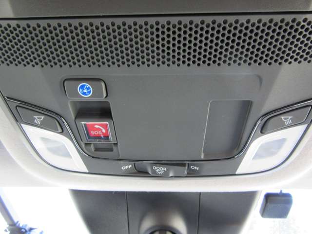 Honda Total Care プレミアムにご加入頂くとボタン一つでオペレーターに繋げることが出来とてもご安心できますね。