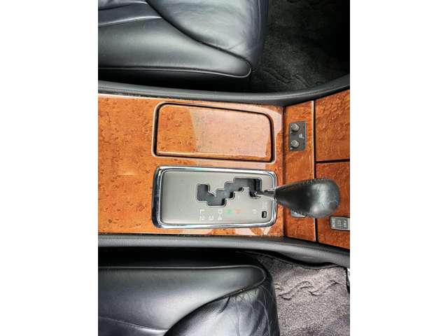 トヨタ セルシオ 4.3 B仕様 eRバージョン ナビアルミサンルーフ電動シト 青森県の詳細画像 その16