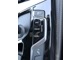 上部スイッチでDSCオンオフできDSCとは車がスピンすることを防ぐことを目的とした機能です。その下のスイッチはドライビングパフォーマンススイッチで、車の走行性能を変更することができます。