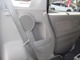後席シート用のカップホルダー　（左右で形状が異なります。楕円の画像は助手席側です。）