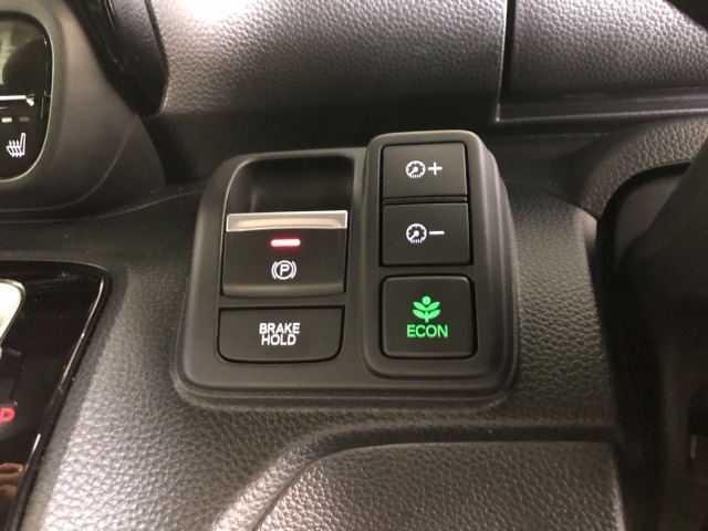 【電動パーキングブレーキ  ブレーキホールド】簡単なボタン操作で、毎日の運転が快適になります♪