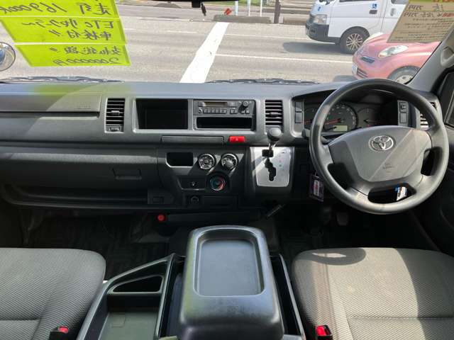 トヨタ ハイエース 2.7 DX ロング ミドルルーフ 4WD 10人乗り 車検整備付 リアクーラー 長野県の詳細画像 その15