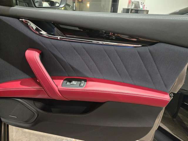 Maserati Quattroporte, фото 48