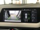 シフトレバー周辺に搭載されたiDrive(ナビのコントローラー)はドライバーの運転姿勢を崩さず、直感的に操作が可能で御座います