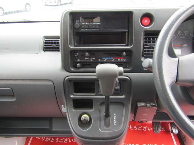 ダイハツ ハイゼットカーゴ 660 スペシャル エアコン パワステ ETC 両側スライド 高知県の詳細画像 その8