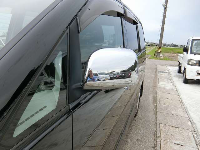 トヨタ ヴォクシー 2.0 Z 煌 両側電動ドア HIDライト 富山県の詳細画像 その7