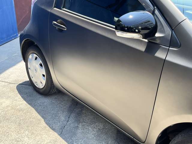 トヨタ iQ 1.0 100G 艶消し全塗装 ツートンルーフ 愛知県の詳細画像 その16
