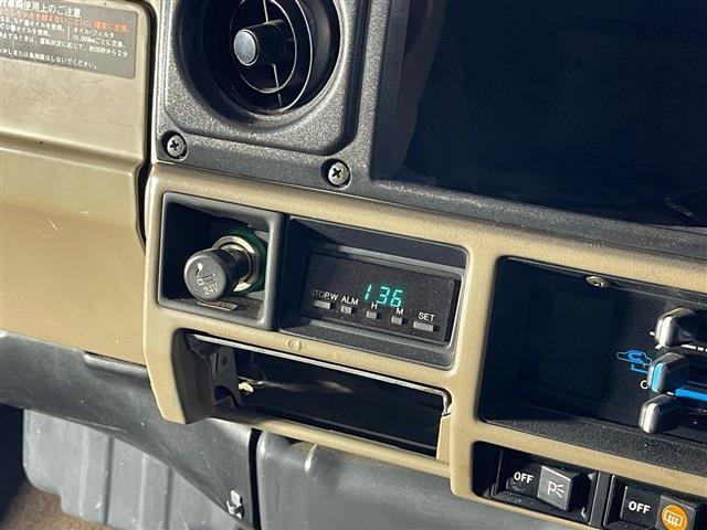 トヨタ ランドクルーザー70 3.4 LX FRPトップ ディーゼルターボ 4WD 認定中古車/ディーゼルターボ/4WD 山梨県の詳細画像 その17