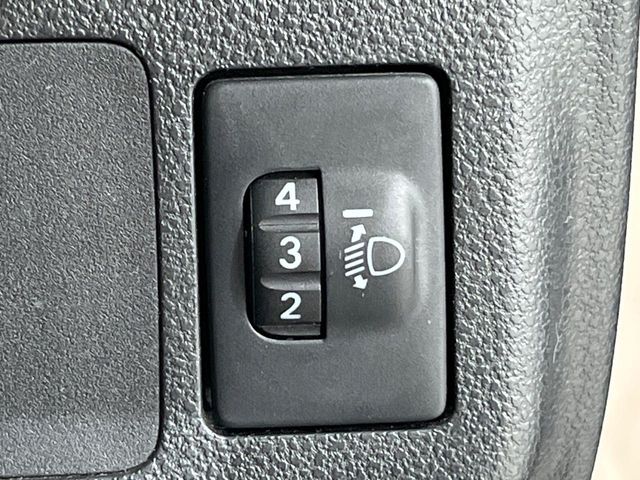 2010 Daihatsu Mira Cocoa – thumbnail 44