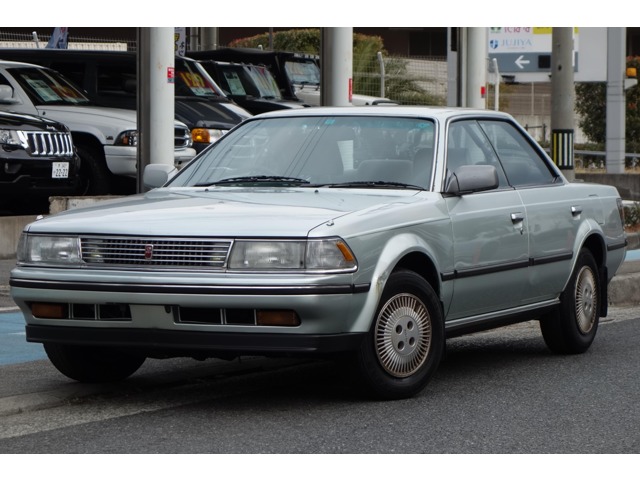 初代カリーナＥＤ昭和の高度成長期に生産された人気車両です。２０００ツインカム１６バルブＦＦにて走りが楽しい旧車です。ＥＤの称号Ｅｘｃｉｔｉｎｇ　Ｄｒｅｓｓｙにふさわしい旧車とは思えない走りを体感下さい