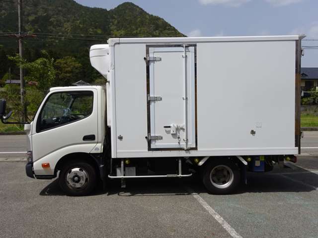 トヨタ ダイナ 東プレ製 低温仕様冷凍車-30度設定 スタンバイ装置 兵庫県の詳細画像 その8