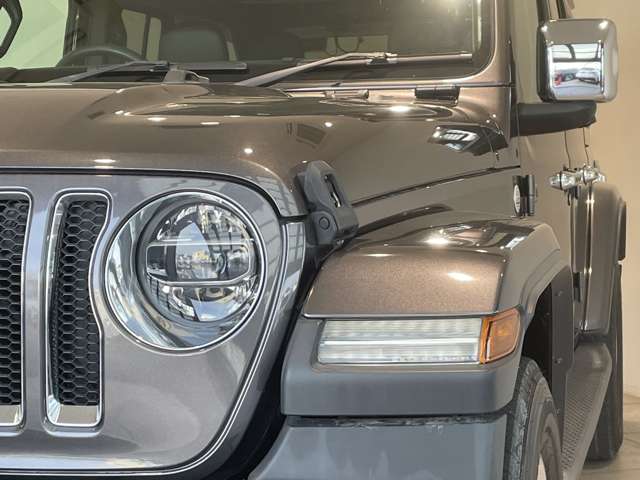 ジープ ラングラー アンリミテッド サハラ 3.6L 4WD ワンオーナー 黒革 LEDライト 後横前カメラ 愛知県の詳細画像 その11