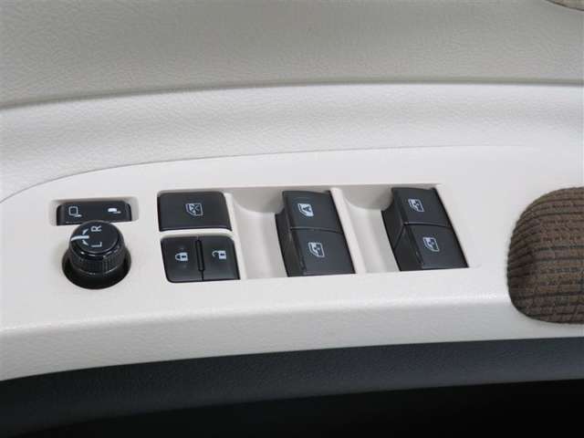 トヨタ シエンタ ハイブリッド 1.5 G 両側電動スライドドア/バックカメラ/ナビ 福島県の詳細画像 その19